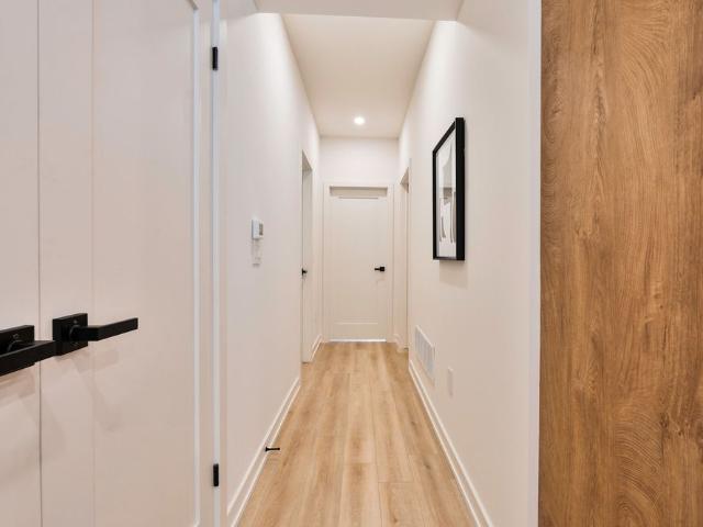 For Lease 53 alameda Avenue Unit# Main, Toronto, Ontario