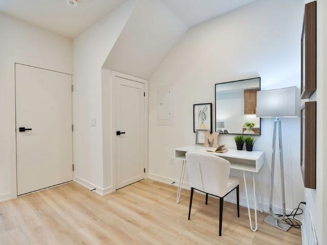 For Lease 53 alameda Avenue Unit# Main, Toronto, Ontario