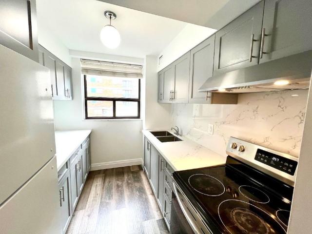 For Lease 53 McCaul Street Unit# 549, Toronto, Ontario