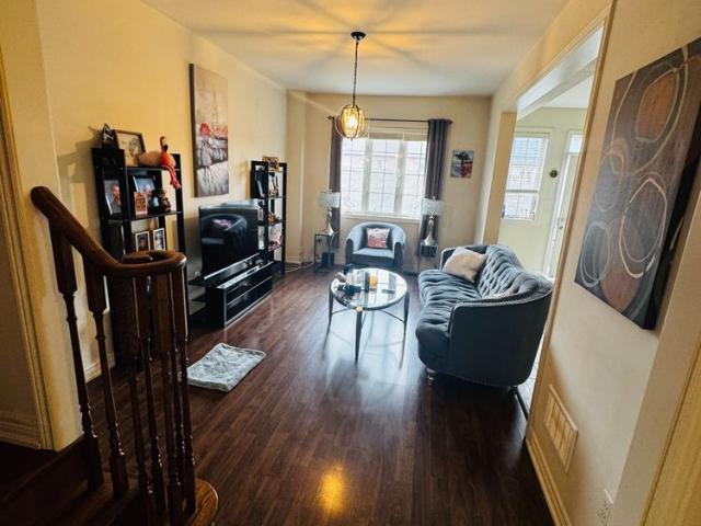 For Lease 5463 Tenth Line, Mississauga, Ontario