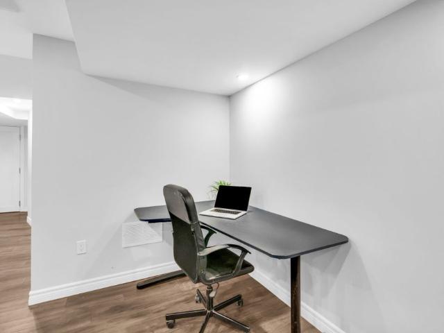 For Lease 5463 Fudge Terrace Unit# Basement Apt, Mississauga, Ontario