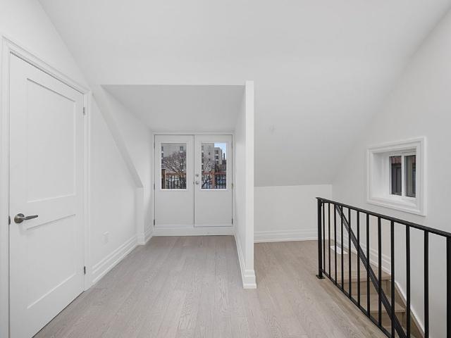 For Lease 547 Indian Road Unit# Unit 3, Toronto, Ontario