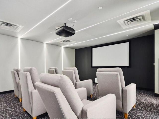 For Lease 543 Richmond Street Unit# 313, Toronto, Ontario