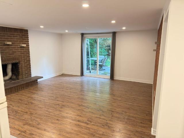 For Lease 54 Elgin Mills Road Unit# Back Unit, Richmond Hill, Ontario