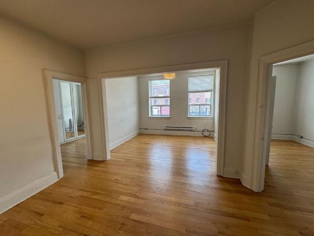 For Lease 555 Danforth Avenue Unit# Apt #1, Toronto, Ontario