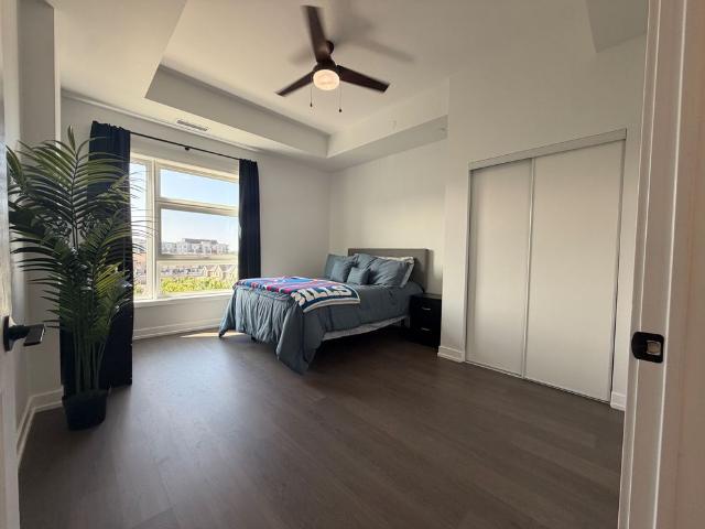 For Lease 555 William Graham Drive Unit# 404, Aurora, Ontario