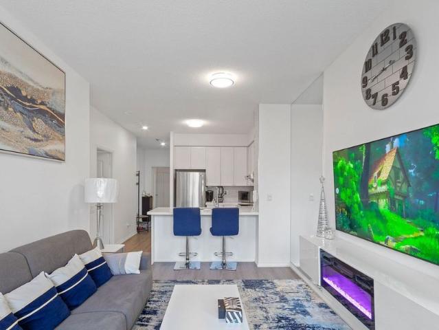 For Lease 555 Yonge Street Unit# 510, Toronto, Ontario