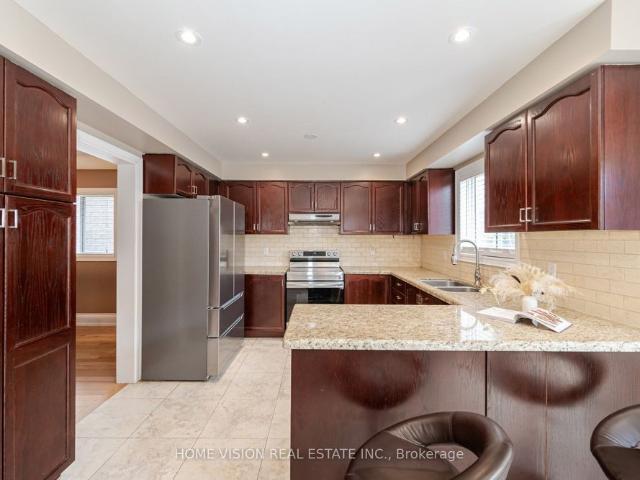 For Lease 5583 Loonlake Avenue, Mississauga, Ontario
