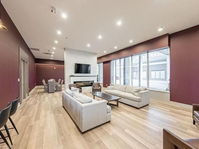 For Lease 550 North Service Road Unit# 609, Grimsby, Ontario