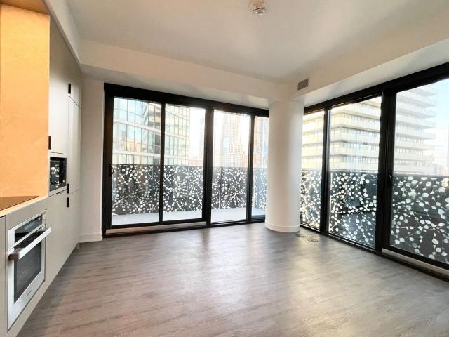 For Lease 55 Charles Street Unit# 1610, Toronto, Ontario