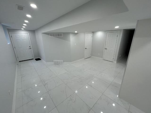 For Lease 55 Bluffwood Crescent, Brampton, Ontario