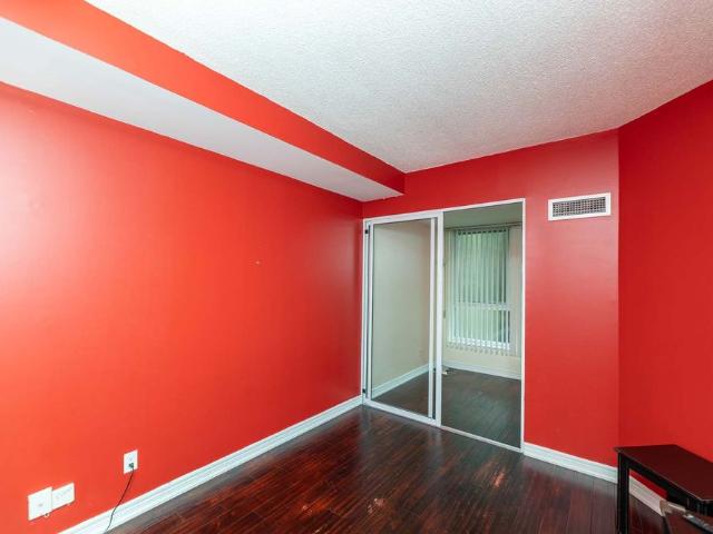 For Lease 55 Bloor Street Unit# 609, Toronto, Ontario