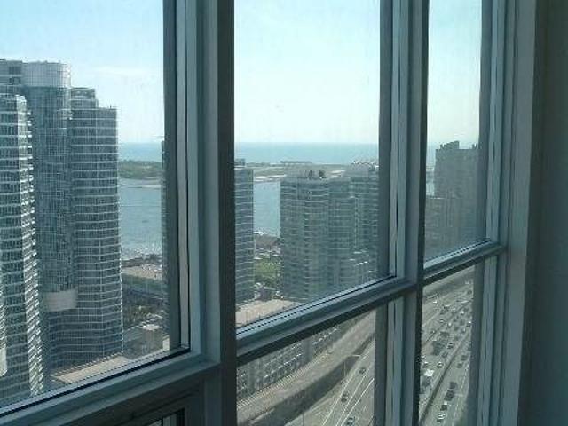 For Lease 55 Bremner Boulevard Unit# 2807, Toronto, Ontario