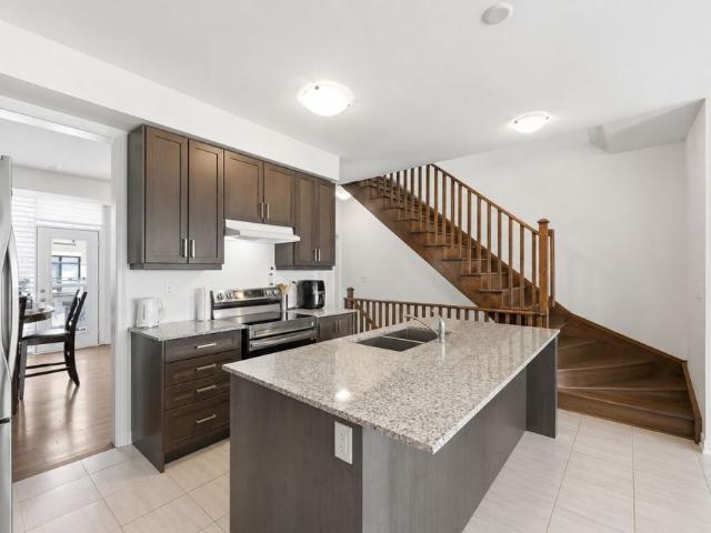 For Lease 55 Holyrood Crescent, Vaughan, Ontario
