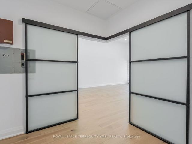 For Lease 55 Harbour Square Unit# 814, Toronto, Ontario