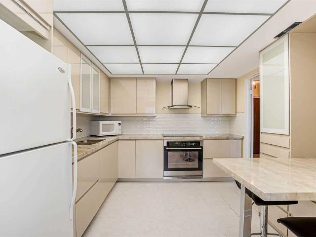 For Lease 55 Harbour Square Unit# 3315, Toronto, Ontario
