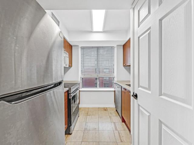 For Lease 55 Harrison Garden Boulevard Unit# 905, Toronto, Ontario