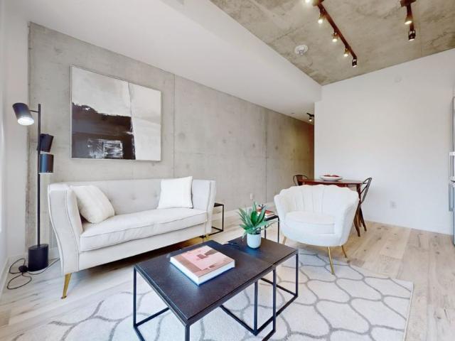 For Lease 55 Ontario Street Unit# 718, Toronto, Ontario