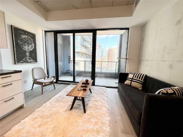 For Lease 55 Ontario Street Unit# 811, Toronto, Ontario