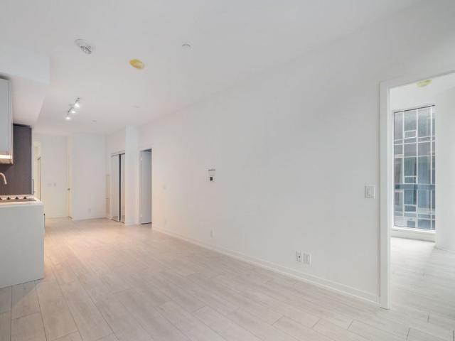 For Lease 55 Mercer Street Unit# 1011, Toronto, Ontario