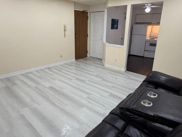 For Lease 565 Greenfield Avenue Unit# 902, Kitchener, Ontario