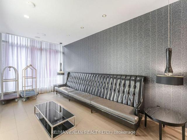 For Lease 560 Front Street Unit# 728, Toronto, Ontario