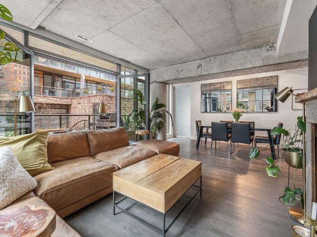 For Lease 560 King Street Unit# 203, Toronto, Ontario