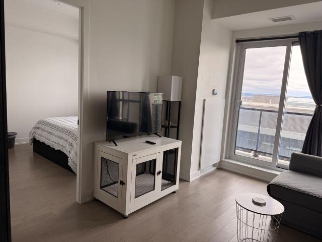 For Lease 560 Rideau Street Unit# 1105, Lower Town Sandy Hill, Ontario