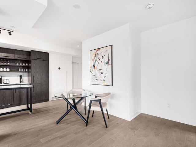 For Lease 560 Rideau Street Unit# 303, Lower Town Sandy Hill, Ontario