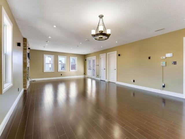 For Lease 561 Queen Street Unit# upper, Kitchener, Ontario