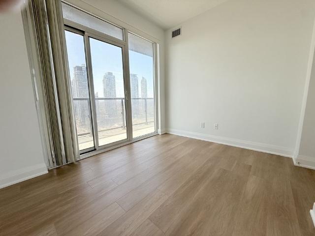 For Lease 56 Annie Craig Drive Unit# 2005, Toronto, Ontario