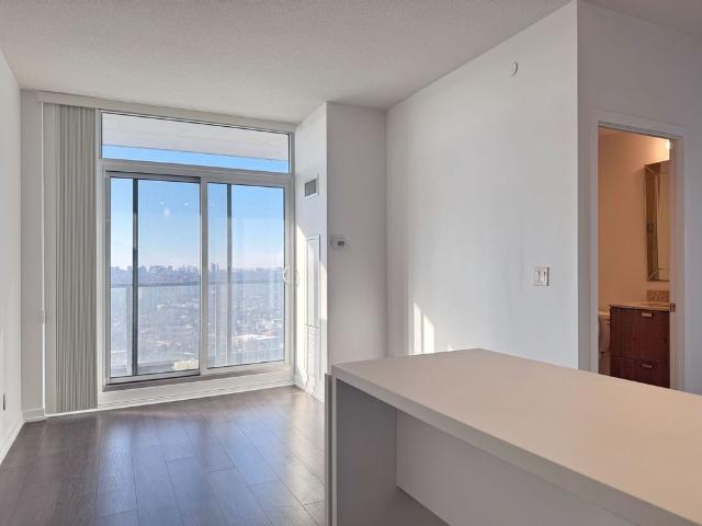 For Lease 56 Forest Manor Road Unit# 1907, Toronto, Ontario