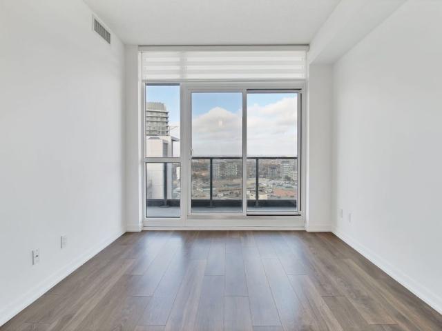 For Lease 56 Forest Manor Road Unit# 2808, Toronto, Ontario