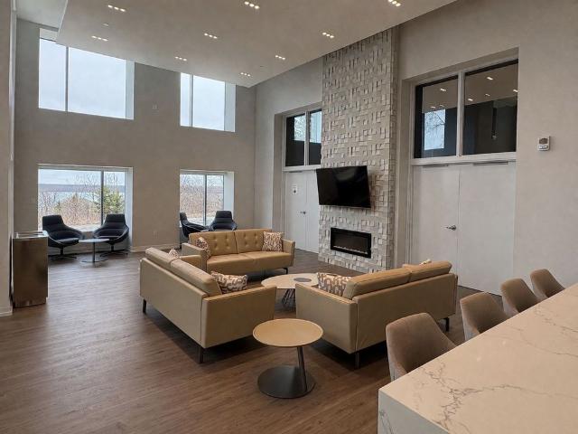 For Lease 56 Lakeside Terrace Unit# 709, Barrie, Ontario