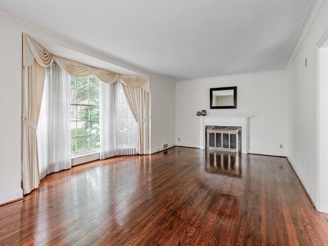 For Lease 56 Rochester Avenue, Toronto, Ontario