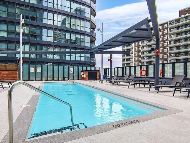 For Lease 575 Bloor Street Unit# 1701, Toronto, Ontario