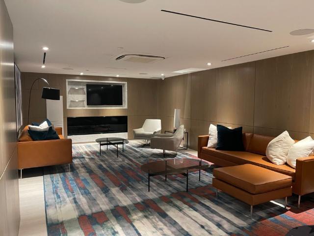 For Lease 575 bloor Street Unit# 207, Toronto, Ontario