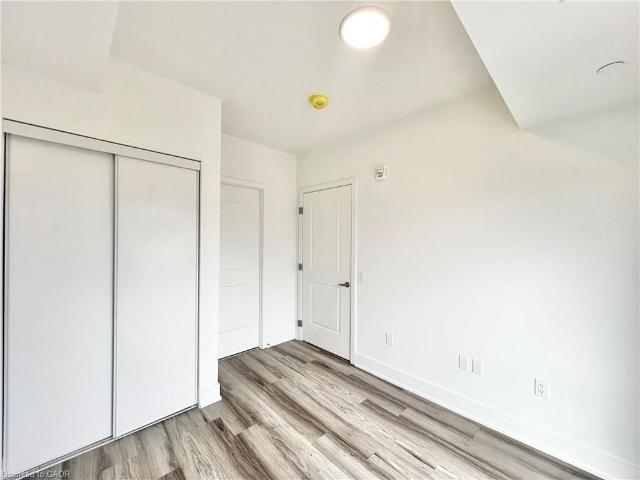 For Lease 575 Conklin Road Unit# 228, Brantford, Ontario