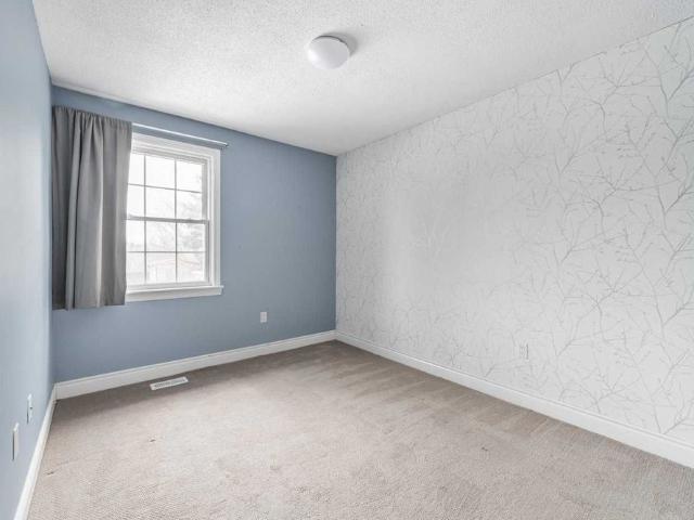 For Lease 577 Dundas Street, Hamilton, Ontario