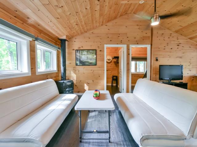 For Lease 578 Oxbow Park Drive, Wasaga Beach, Ontario
