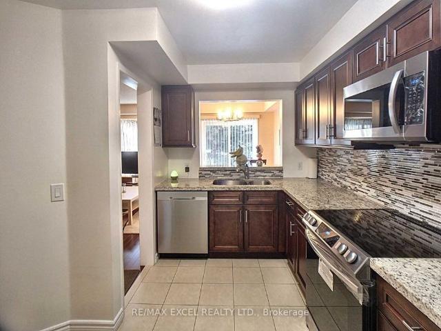 For Lease 57 Northern Heights Drive, Richmond Hill, Ontario