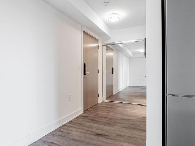 For Lease 585 Bloor Street Unit# 2124, Toronto, Ontario