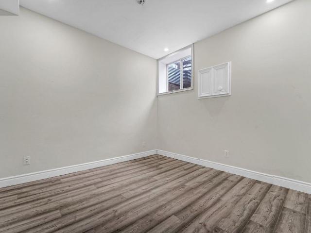 For Lease 5866 Valley Way Unit# Lower Unit, Niagara Falls, Ontario