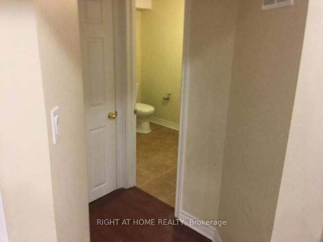 For Lease 5813 Raftsman cove Street Unit# Basemnt, Mississauga, Ontario
