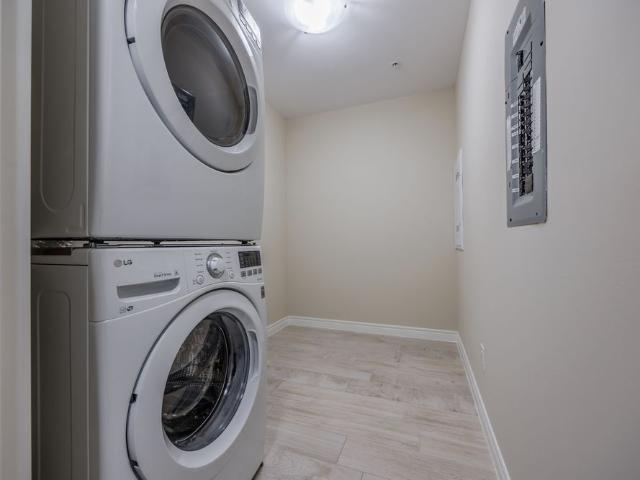 For Lease 5837 Dunn Street Unit# 407, Niagara Falls, Ontario