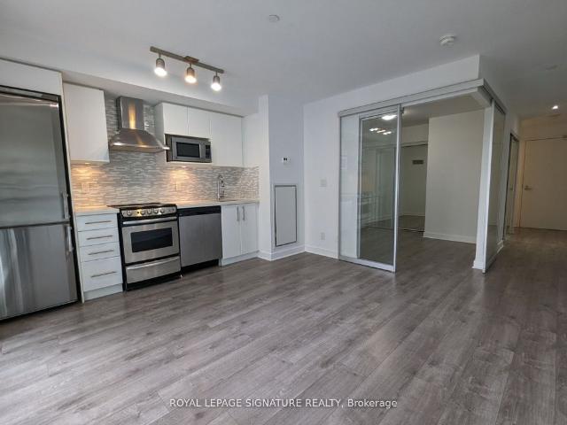 For Lease 58 Orchard View Boulevard Unit# 413, Toronto, Ontario