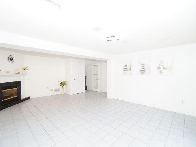 For Lease 594 Queen Victoria Drive Unit# Gound & Basement, Hamilton, Ontario