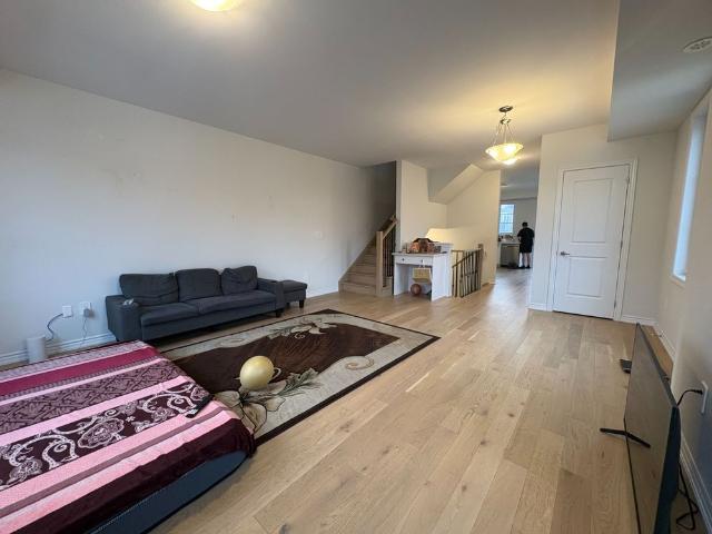 For Lease 5970 Saigon Street, Mississauga, Ontario
