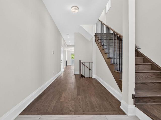For Lease 598 Kleinburg Summit Way, Vaughan, Ontario