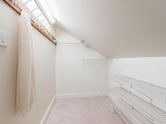 For Lease 59 Parkview Hill Crescent, Toronto, Ontario